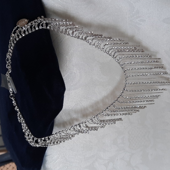RHINESTONE NECKLACE - Picture 2 of 6